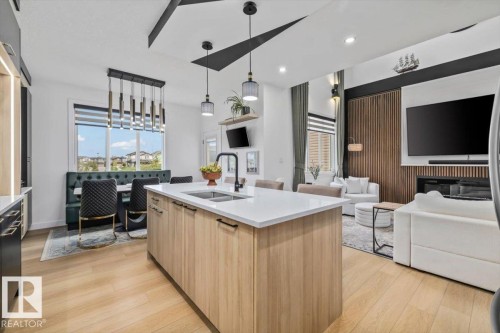 3616 Triomphe Boulevard, Beaumont, AB - Indoor