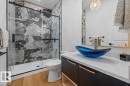 3616 Triomphe Boulevard, Beaumont, AB  - Indoor Photo Showing Bathroom 