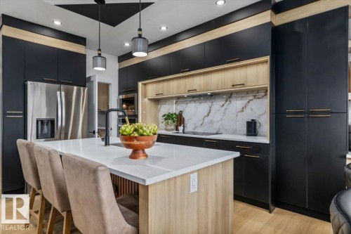 3616 Triomphe Boulevard, Beaumont, AB - Indoor Photo Showing Kitchen With Upgraded Kitchen