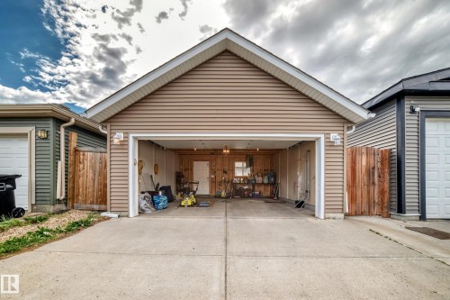 5480 Crabapple Loop, Edmonton, AB 