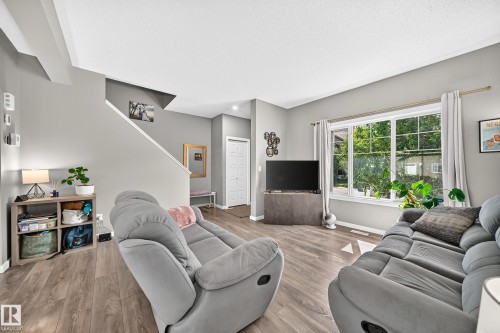 5480 Crabapple Loop, Edmonton, AB 