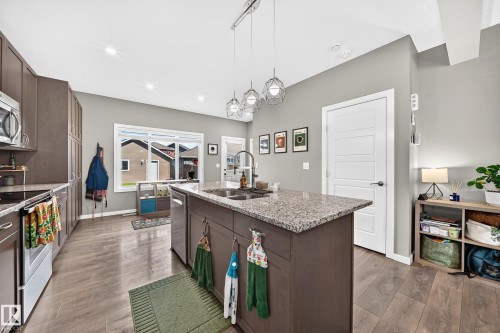 5480 Crabapple Loop, Edmonton, AB 