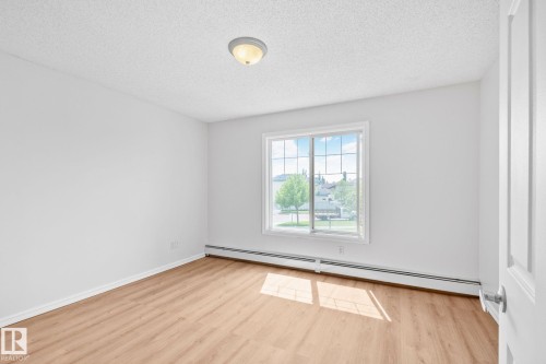 207 13830 150 Avenue, Edmonton, AB 