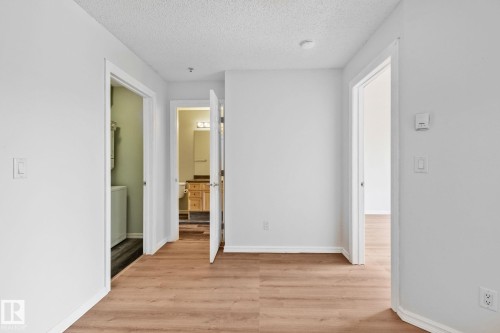 207 13830 150 Avenue, Edmonton, AB 