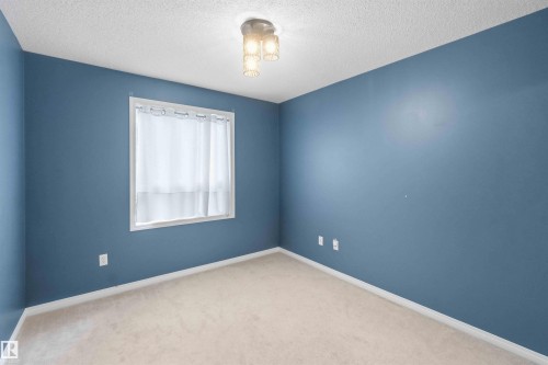 Empty room - 128 1520 Hammond Gate, Edmonton, AB 