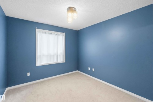 Empty room - 128 1520 Hammond Gate, Edmonton, AB 
