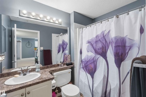 Bathroom - 128 1520 Hammond Gate, Edmonton, AB 