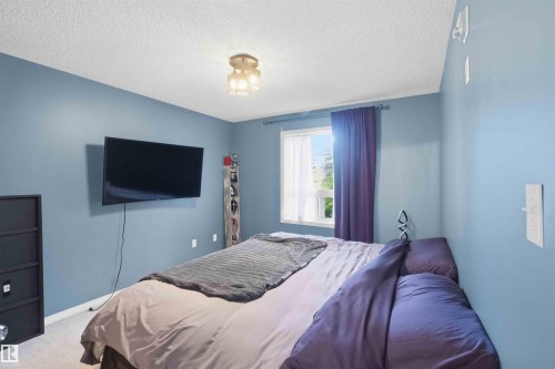 Bedroom - 128 1520 Hammond Gate, Edmonton, AB 