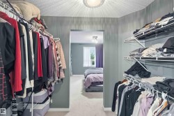 Walk in closet - 
