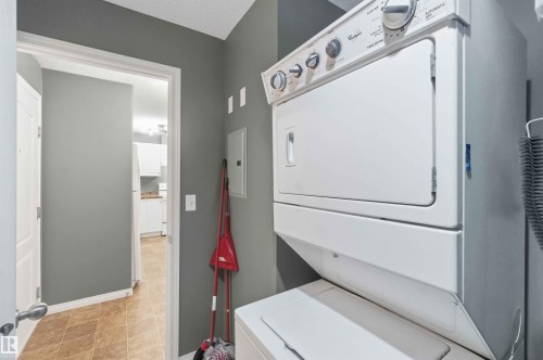 Laundry room - 128 1520 Hammond Gate, Edmonton, AB 