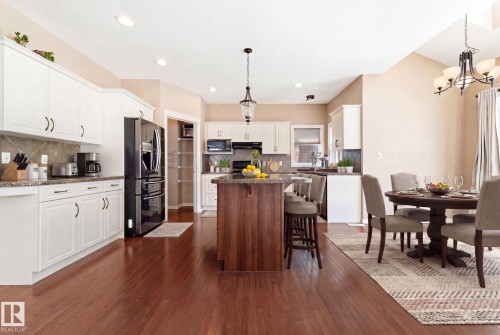 1212 82 Street, Edmonton, AB 