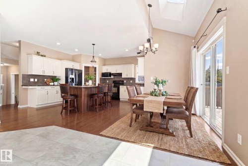 1212 82 Street, Edmonton, AB 