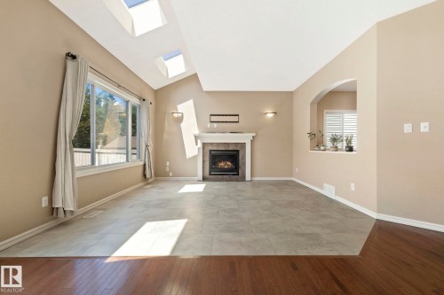 1212 82 Street, Edmonton, AB 