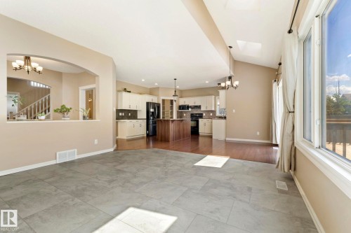 1212 82 Street, Edmonton, AB 