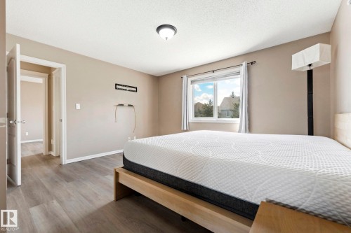 1212 82 Street, Edmonton, AB 