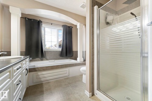 1212 82 Street, Edmonton, AB 