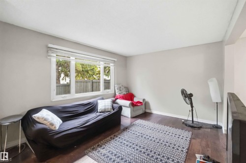 219 Callingwood Tw Nw, Edmonton, AB 