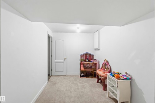 219 Callingwood Tw Nw, Edmonton, AB 