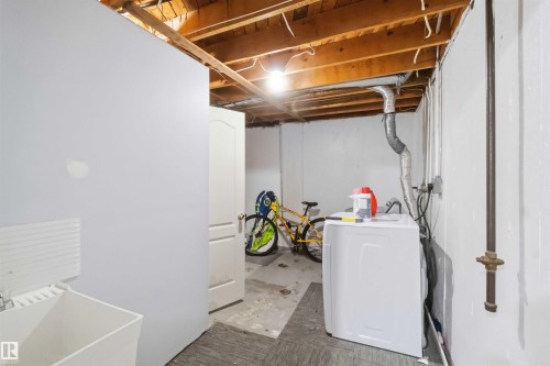219 Callingwood Tw Nw, Edmonton, AB 