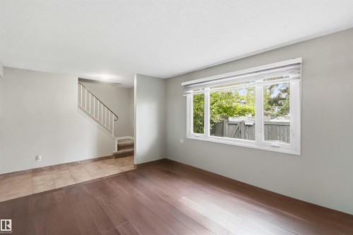 219 Callingwood Tw Nw, Edmonton, AB 
