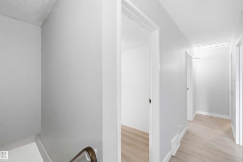 219 Callingwood Tw Nw, Edmonton, AB 