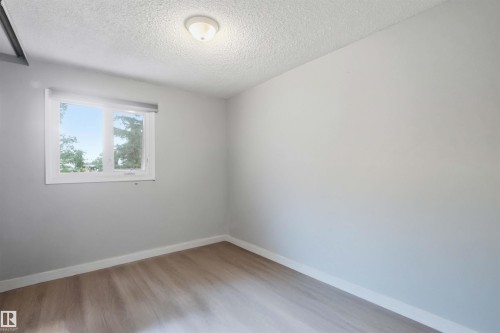 219 Callingwood Tw Nw, Edmonton, AB 