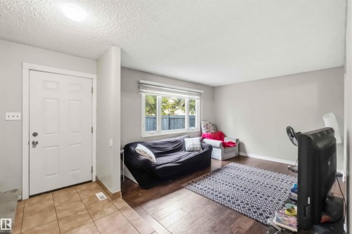 219 Callingwood Tw Nw, Edmonton, AB 