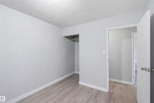 219 Callingwood Tw Nw, Edmonton, AB 