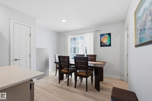 #42 2905 141 St Sw, Edmonton, AB - Indoor Photo Showing Dining Room