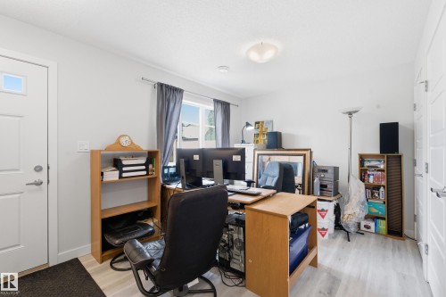 #42 2905 141 St Sw, Edmonton, AB - Indoor Photo Showing Office