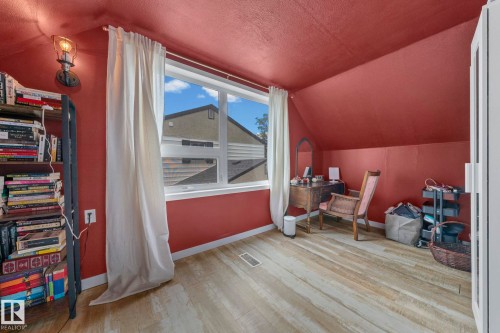 13631 122 Avenue, Edmonton, AB 