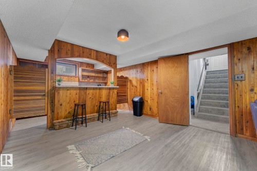 13631 122 Avenue, Edmonton, AB 