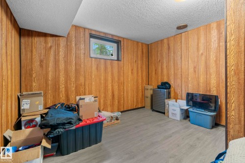 13631 122 Avenue, Edmonton, AB 