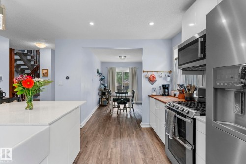 13631 122 Avenue, Edmonton, AB 