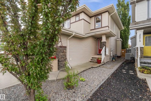 Front house - 20013 131 Avenue, Edmonton, AB 