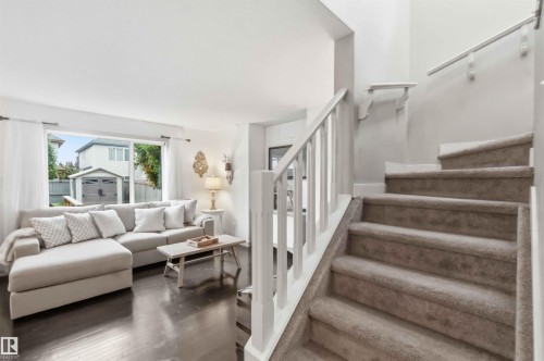 Stairs - 20013 131 Avenue, Edmonton, AB 