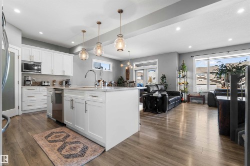 524 Mcdonough Way, Edmonton, AB 