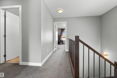 524 Mcdonough Way, Edmonton, AB 