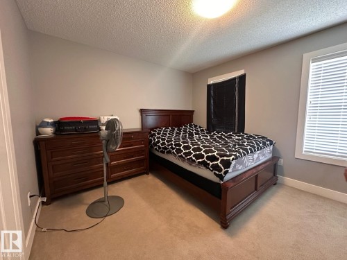 2105 24 Street, Edmonton, AB 