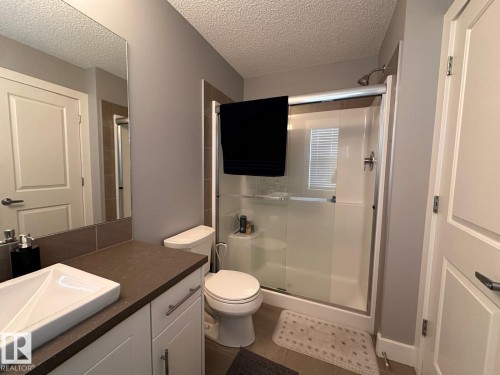 2105 24 Street, Edmonton, AB 