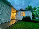 8118 27 Avenue, Edmonton, AB 