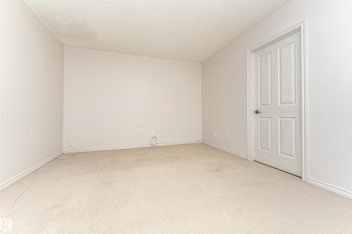 103 13825 155 Avenue, Edmonton, AB 