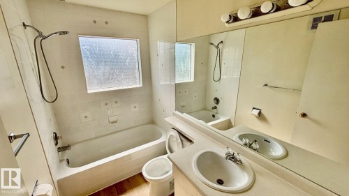 Bathroom - 203 11445 41 Avenue, Edmonton, AB 