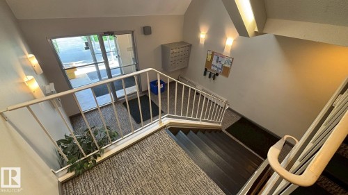 Image quality insufficient for description - 203 11445 41 Avenue, Edmonton, AB 
