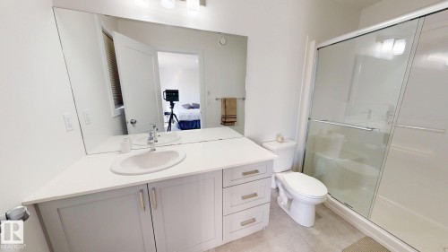 5202 Lark Crescent, Edmonton, AB 