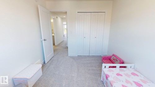 5202 Lark Crescent, Edmonton, AB 