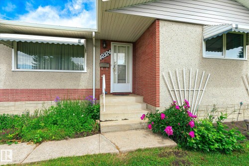 12324 133 Avenue, Edmonton, AB 
