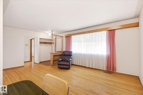 12324 133 Avenue, Edmonton, AB 