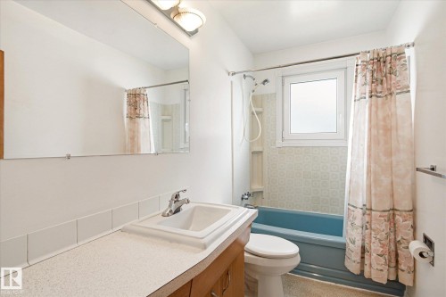 12324 133 Avenue, Edmonton, AB 