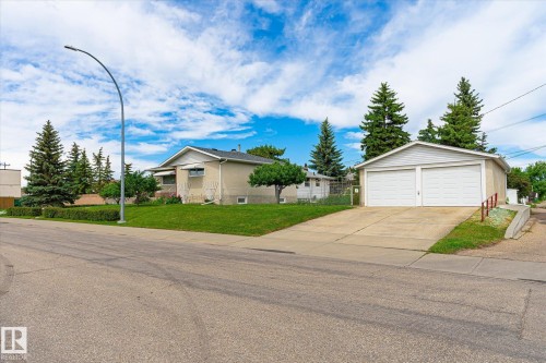 12324 133 Avenue, Edmonton, AB 